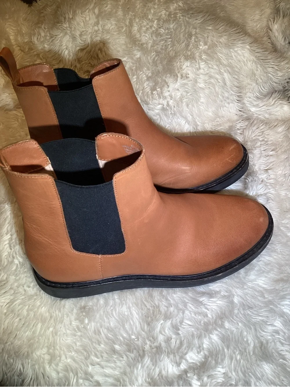 J. Crew Men's Chelsea Boots in Cognac Brown leather boots size 9.5